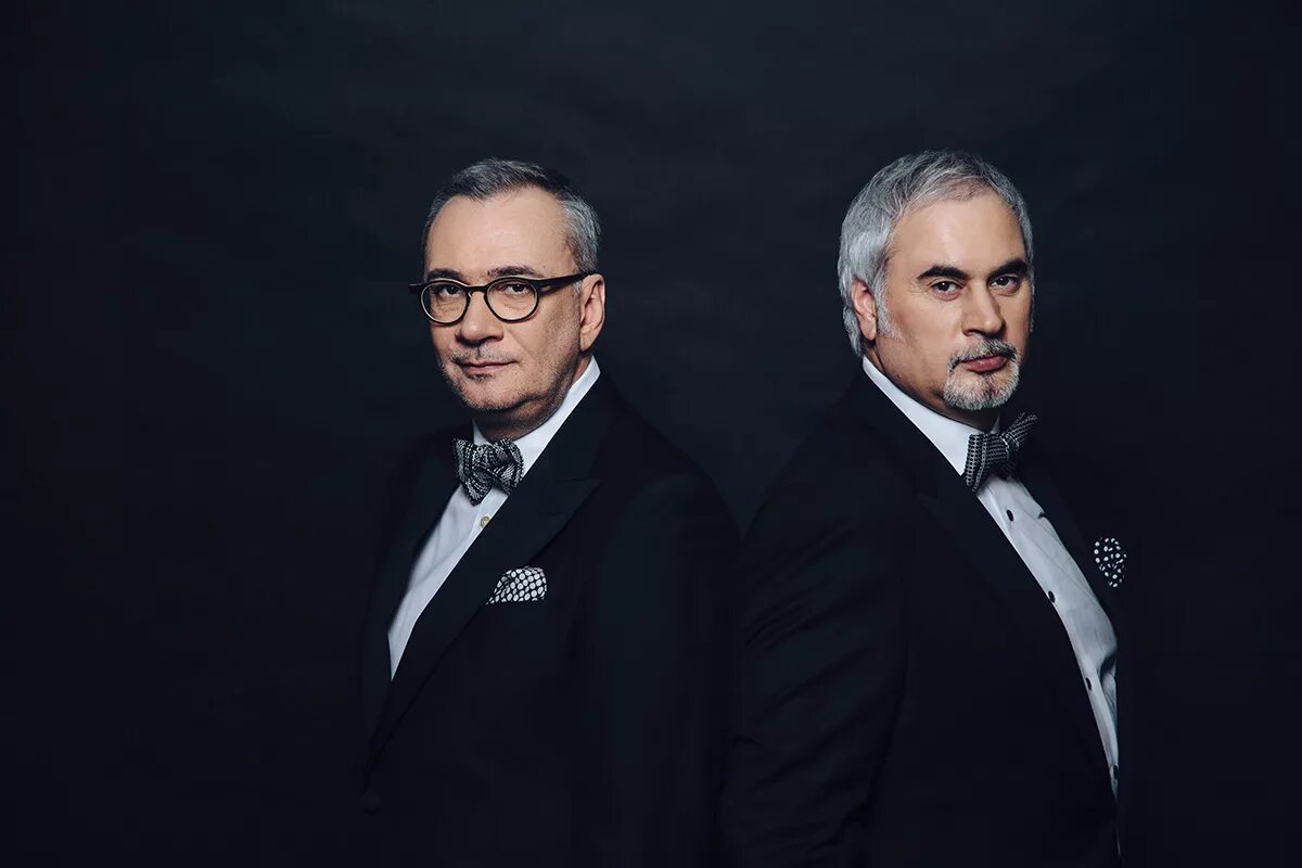 меладзе на сцене. где сегодня меладзе. валерий меладзе 2006. свет уходящего солнца валерий меладзе feat. валерий и константин меладзе.