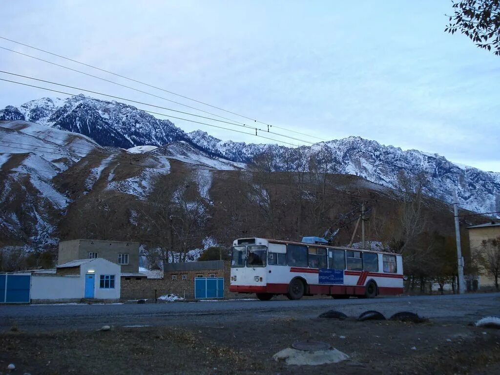 Погран служба кыргызской республики. Кочкорка киргизия. Село байтик киргизия. Тайна иссык-куля: армянский монастырь. Киргизия самозанятый.