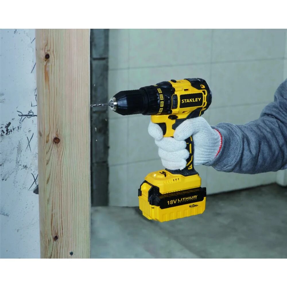 Шуруповерт станли. Stanley sbd201m2k. шуруповёрт аккумуляторный stanley 18v. шуруповёрт стенли 18в. бесщеточный шуруповерт stanley.