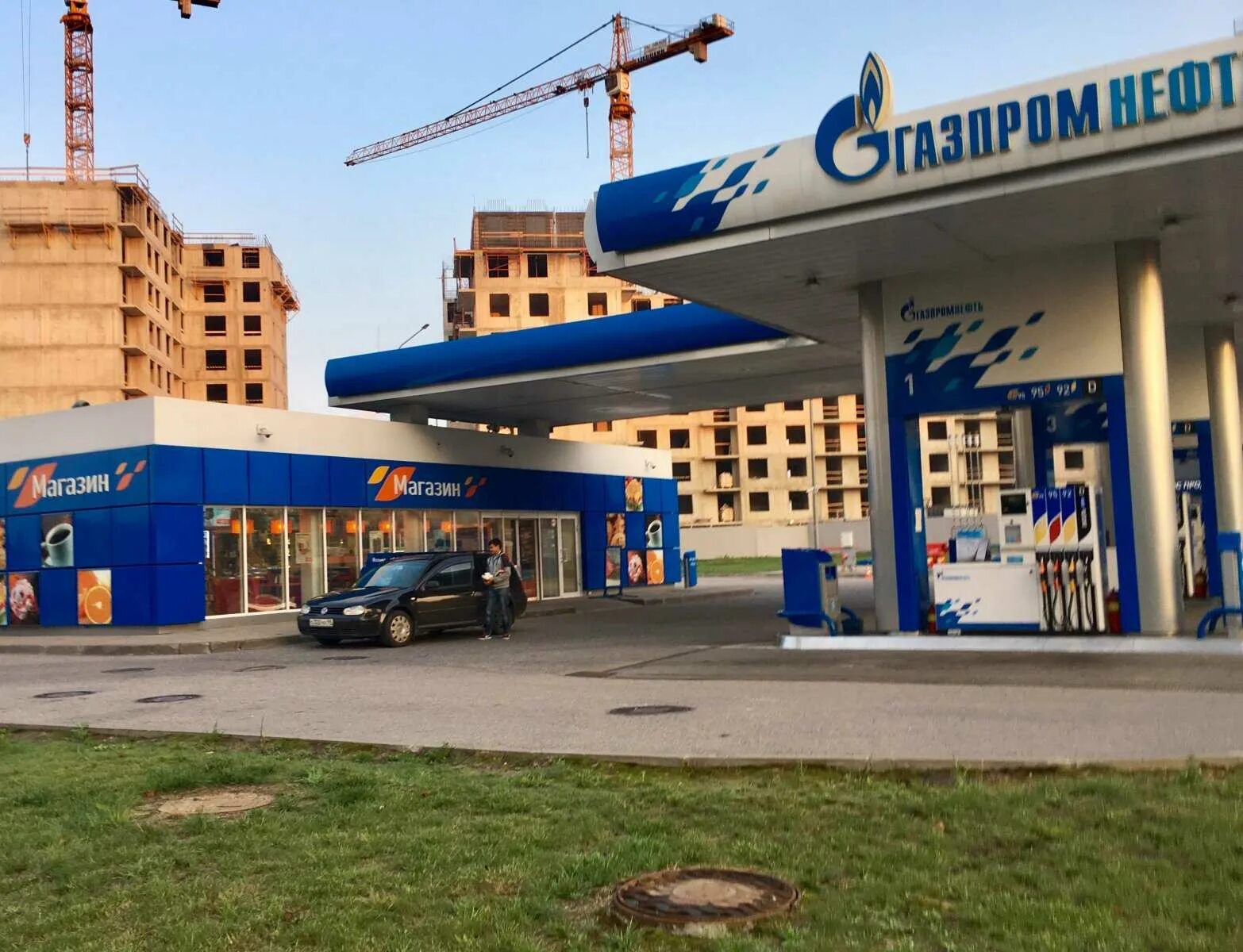 Газпромнефть азс санкт петербург. Азс сестрорецк. Газпромнефть заправочные станции 1200х600. Газпромнефть азс санкт петербург. Заправки газпромнефть 2022.