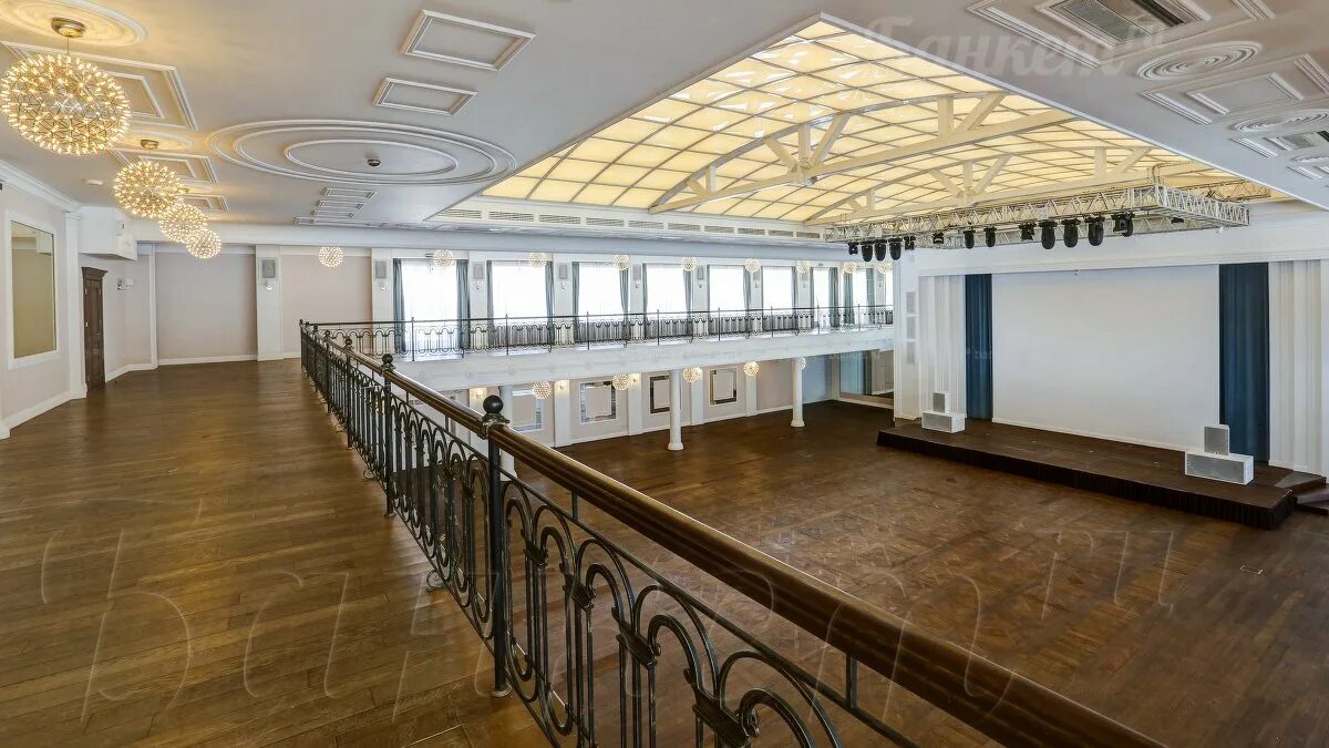Московский городской гольф клуб довженко. Гольф клуб довженко 1. московский городской гольф клуб. московский городской гольф-клуб раменки. конференц зал мпгу.