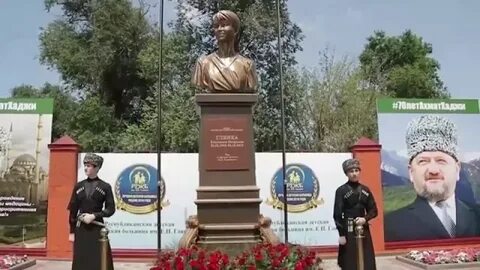 В петербурге открыли памятник елизавете глинке