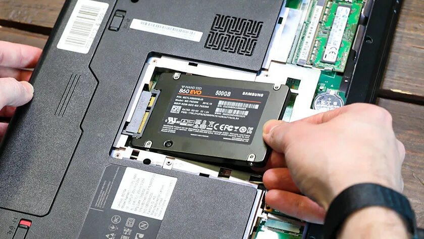 Как установить дополнительный ssd. Ссд для ноута сата. жёсткий диск ссд для ноутбука. 2.5 ssd накопитель nova. ssd sata 3 для ноутбука.