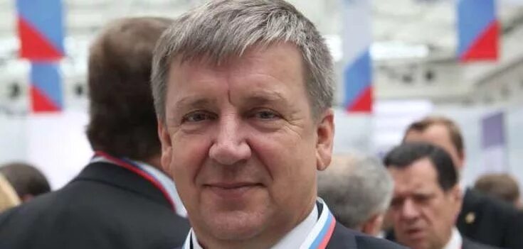 Стд петрович логотип. Худилайнен виктор петрович. Строительный торговый дом петрович логотип. Петрович где работает. Торговый центр петрович.