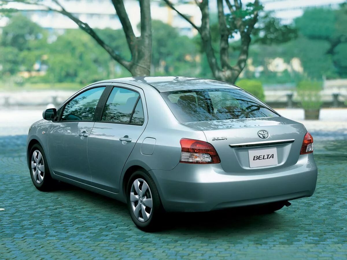Toyota belta 2012г. Toyota belta 2007. Toyota belta 2010. Тойота бельта 2009. 3.