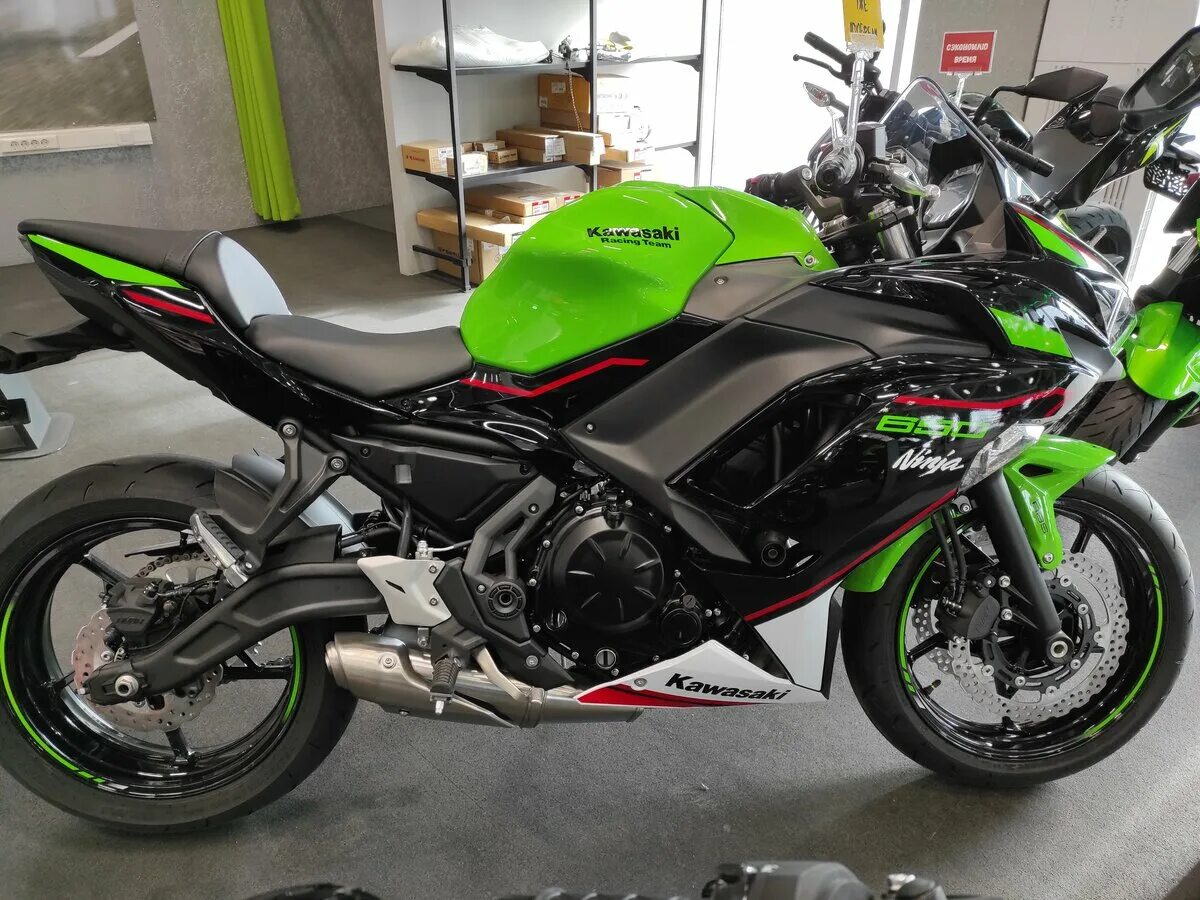 Зеленый 650. Кавасаки ниндзя 650 2021. Kawasaki Ninja 650 2021. Мотоцикл Kawasaki Ninja 650 2021. Ninja 650 Sport.