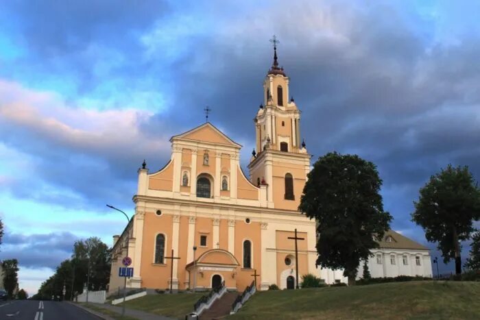 Костел обретения святого креста. Монастырь бернардинцев (гродно). монастырь бернардинцев (минск). костел обретения святого креста и монастырь бернардинцев. костёл обретения святого креста.