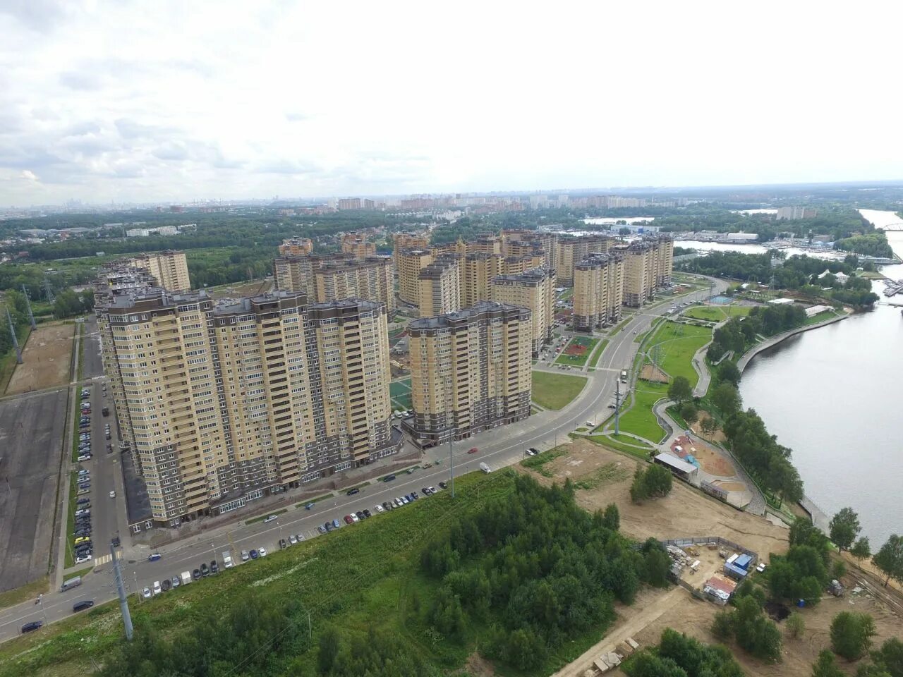 Жк московские водники. Долгопрудный новые дома. Жк московские водники. Долгопрудный новые дома. Жк в долгопрудном.