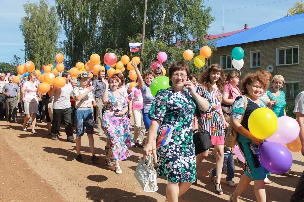 Сайт Унинского района Кировской области. Уни (Кировская область) посёлки городского типа Кировской области. Унинский район. Деревня Уни Кировская область.