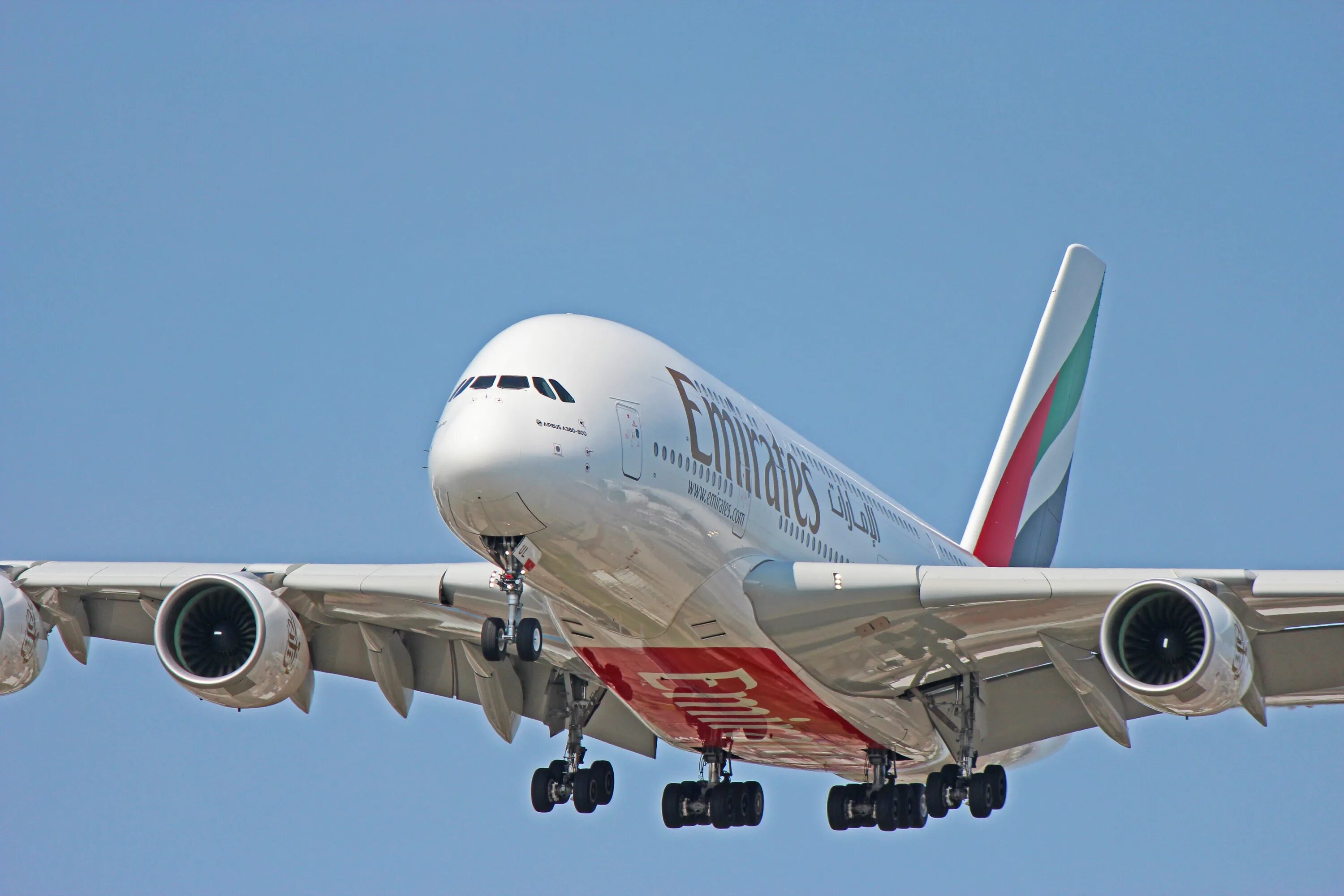 Аэробус 800. Airbus a380-800. Эйрбас а380 800. Airbus a380-800 emirates. А380-800.