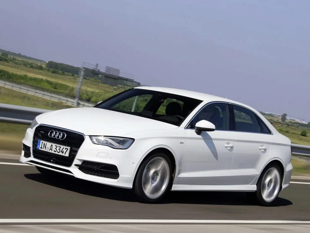 Audi a3 sportback 2015. Audi a3 2013 седан. A3 5 a3 a2. Audi a3 2009. Ауди а3 спортбэк 2013.
