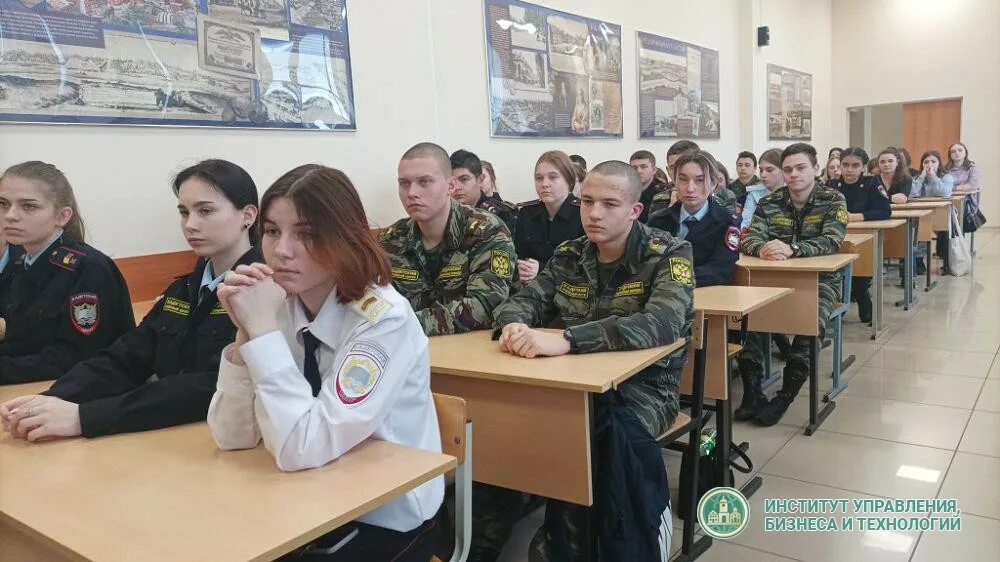 Полицейский колледж Тула. Полицейский колледж Калуга. Полицейский колледж Новомосковск. ЮПК Калуга колледж. Сайт юридический полицейский колледж