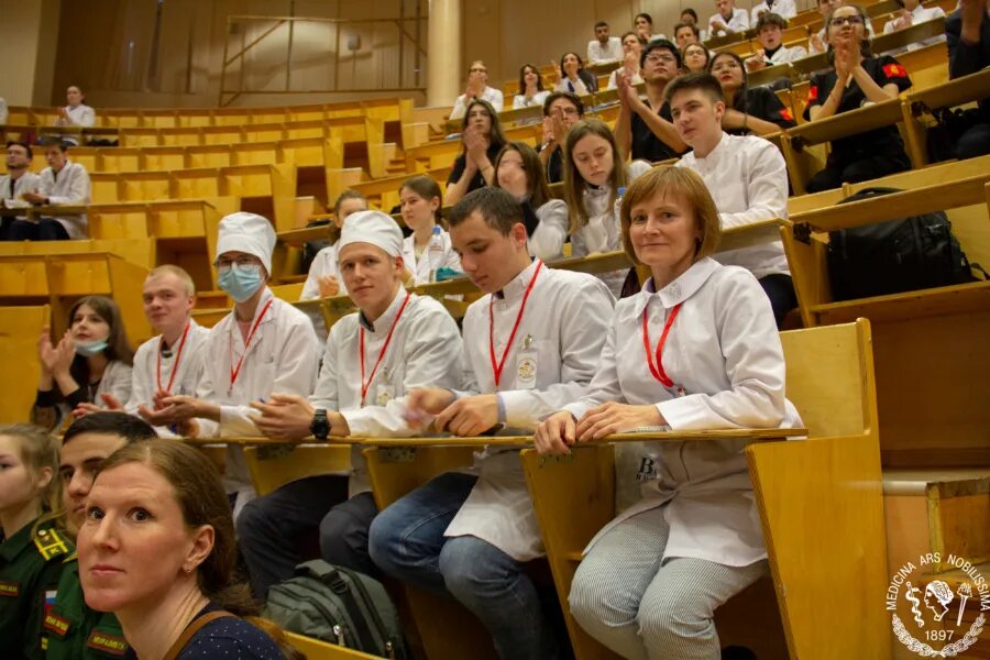 Студентов принявших участие в олимпиаде