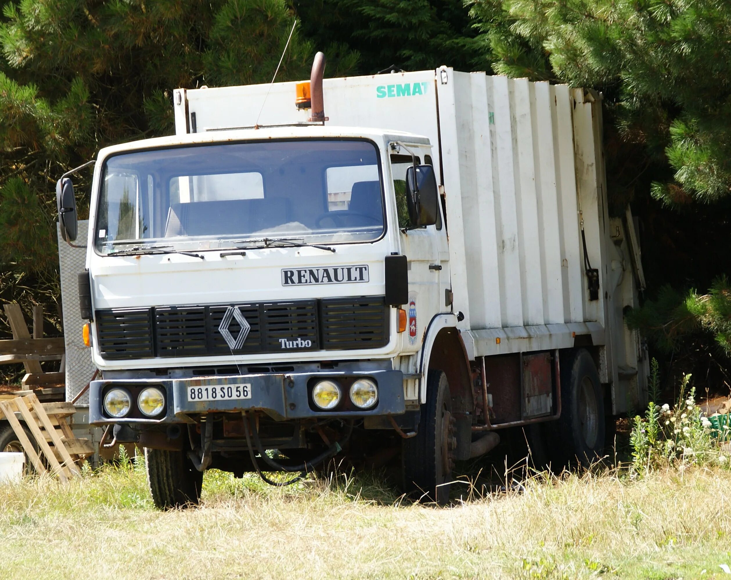 Рено мусоровоз. Renault g Truck. Рено премиум мусоровоз. Renault g300.