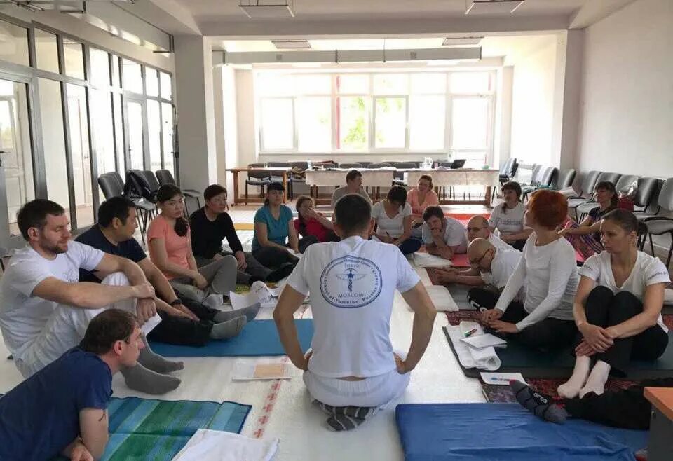 Иист. Институт терапии москва. Телесно голосовая терапия. Б. Институт терапии москва.