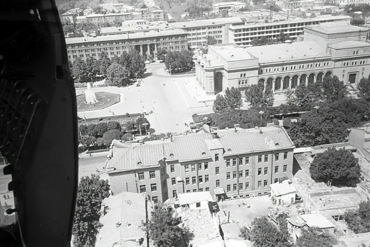 Ташкент землетрясение 1966 сколько. Землетрясение в ташкенте в 1966. землетрясение в ташкенте 26 апреля 1966. ташкент 1966 год. 26 апреля 1966 года в ташкенте.