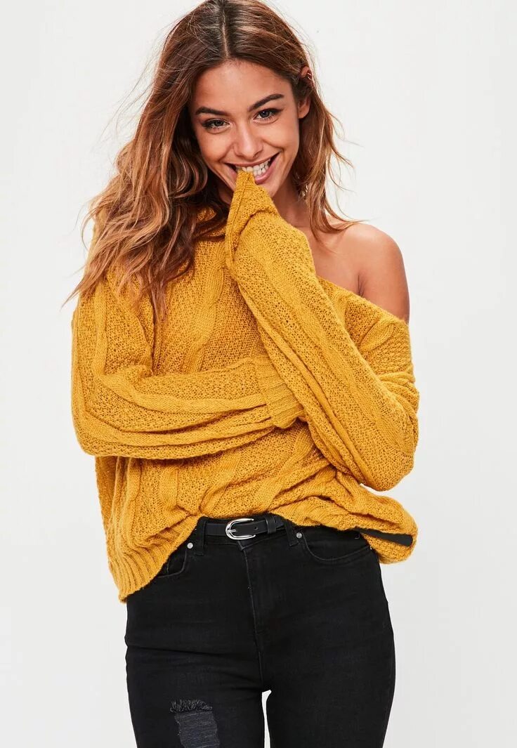 Невесомая овчинка на плечах красотки 8 букв. Nike teddy fleece. Невесомая овчинка на плечах красотки 8 букв. Невесомая овчинка на плечах красотки 8 букв. Красивые девушки с открытыми плечами.