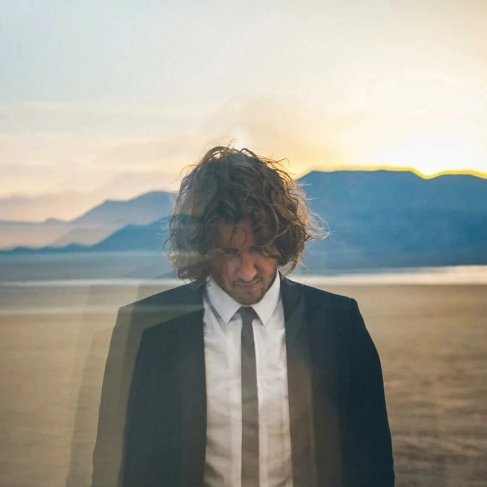 Waves Dean Lewis. Dean Lewis be Alright. Be Alright Dean Lewis фото.