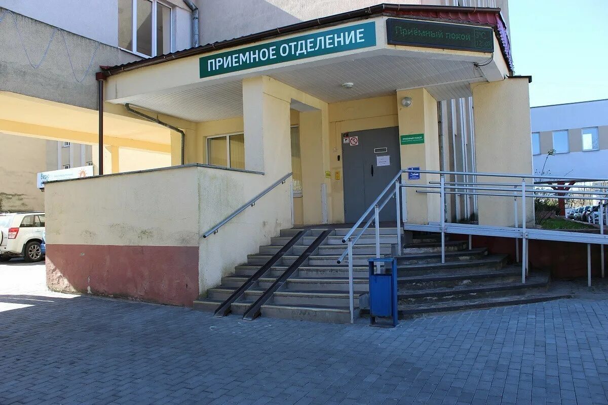 В хирургическом корпусе завершен ремонт приемного отделения