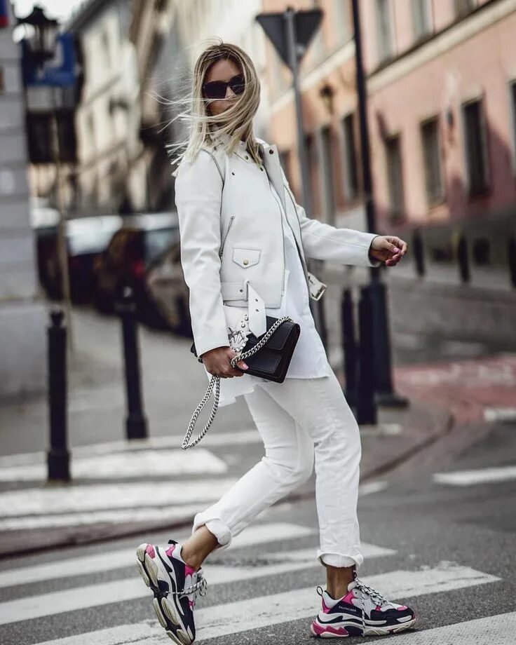 Как одеваться модно в спортивном стиле A Street Style Guide to Tomboy-Inspired Fashion Moda, Ropa de estilo chico, Atue