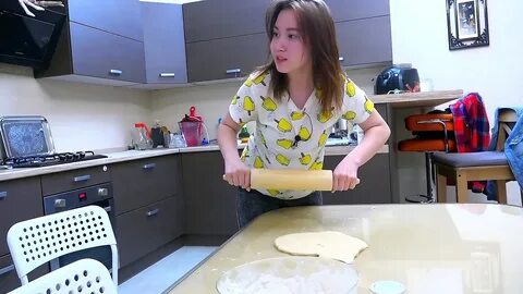 Видео пока мама