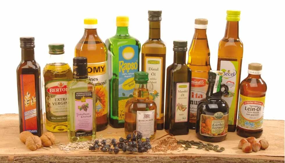 Какие бывают растительные масла. Виды растительных масел. Ассортимент растительных масел. Растительное масло. Виды растительного масла.
