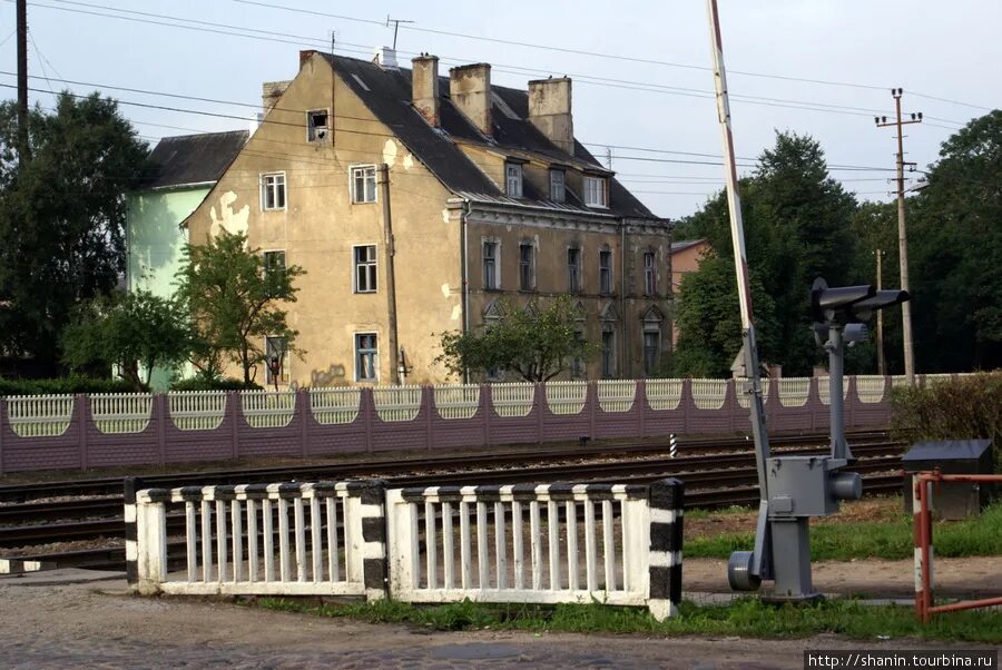 Нестеров Калининградская область. Достопримечательности города Нестерова Калининградской области. Нестеров Калининградская область школа. Калининградская область г Нестеров Вокзальная.