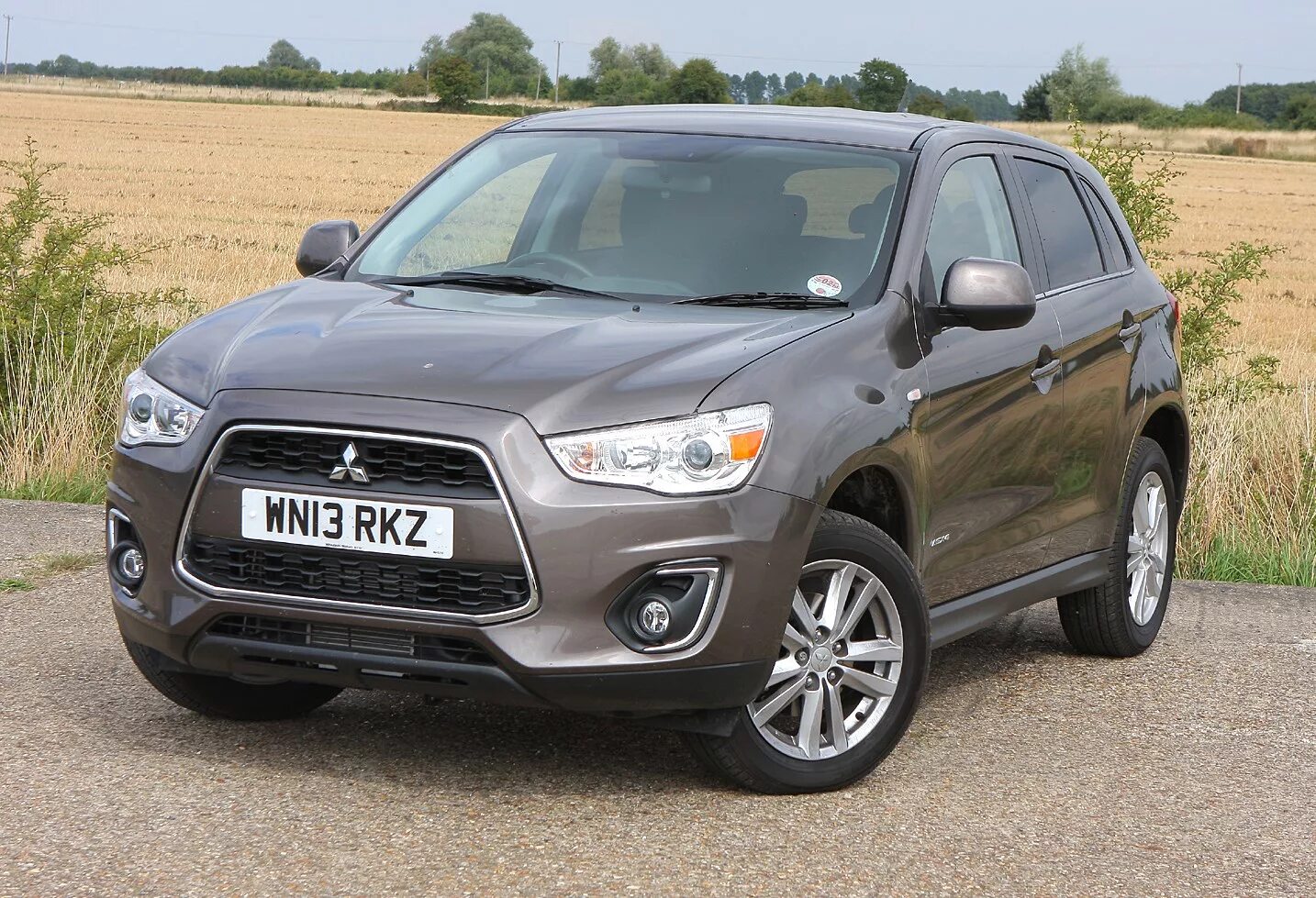 Mitsubishi asx. Mitsubishi ASX 35. Мицубиси АСХ 12 года. Митсубиси АСХ 2021 2013. Митсубиси АСХ 40.