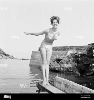 RM2FN05R4–Crooks. in Cloisters (1964) Francesca Annis wearing a bikini Date...