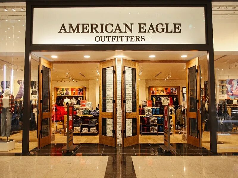 Американ игл. American Eagle бренд. American Eagle Outfitters. American Eagle Outfitters одежда. American Eagle Outfitters вывеска.