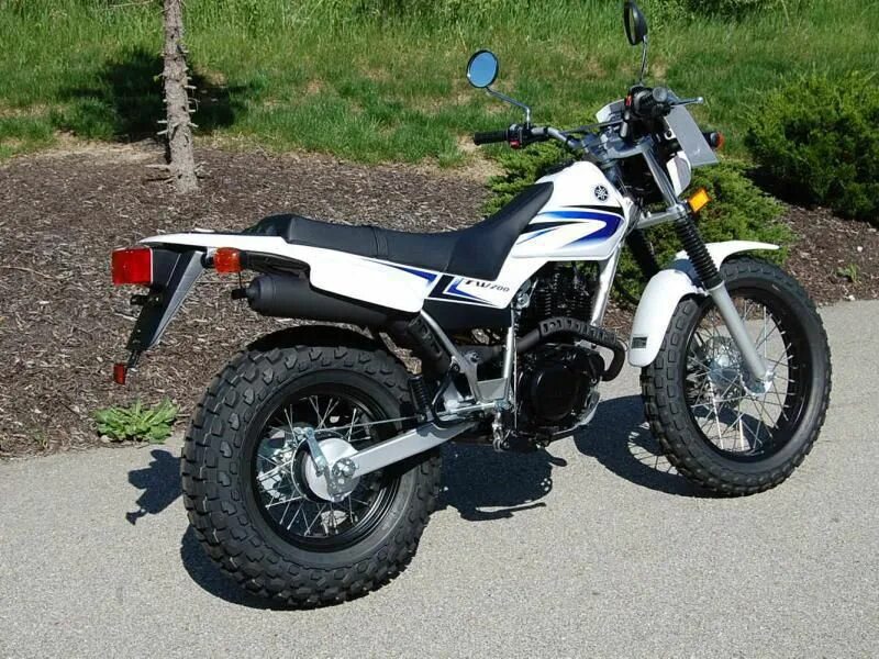 Yamaha купить б у. Yamaha tw200. Yamaha tw200 2021. Yamaha tw200 Scrambler. Yamaha tw200 2022.