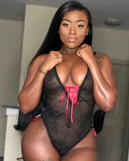 Slideshow erika eclass nude.