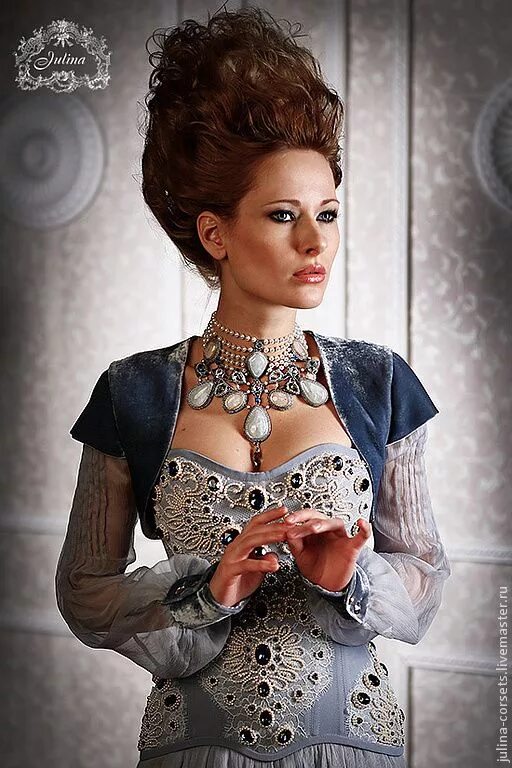 Эдже чешмиоглу обещание. Энтузиастов 26 волгодонск салон. Эксклюзив королев. Магазин ekskluziv. Наташа королёва девичник.