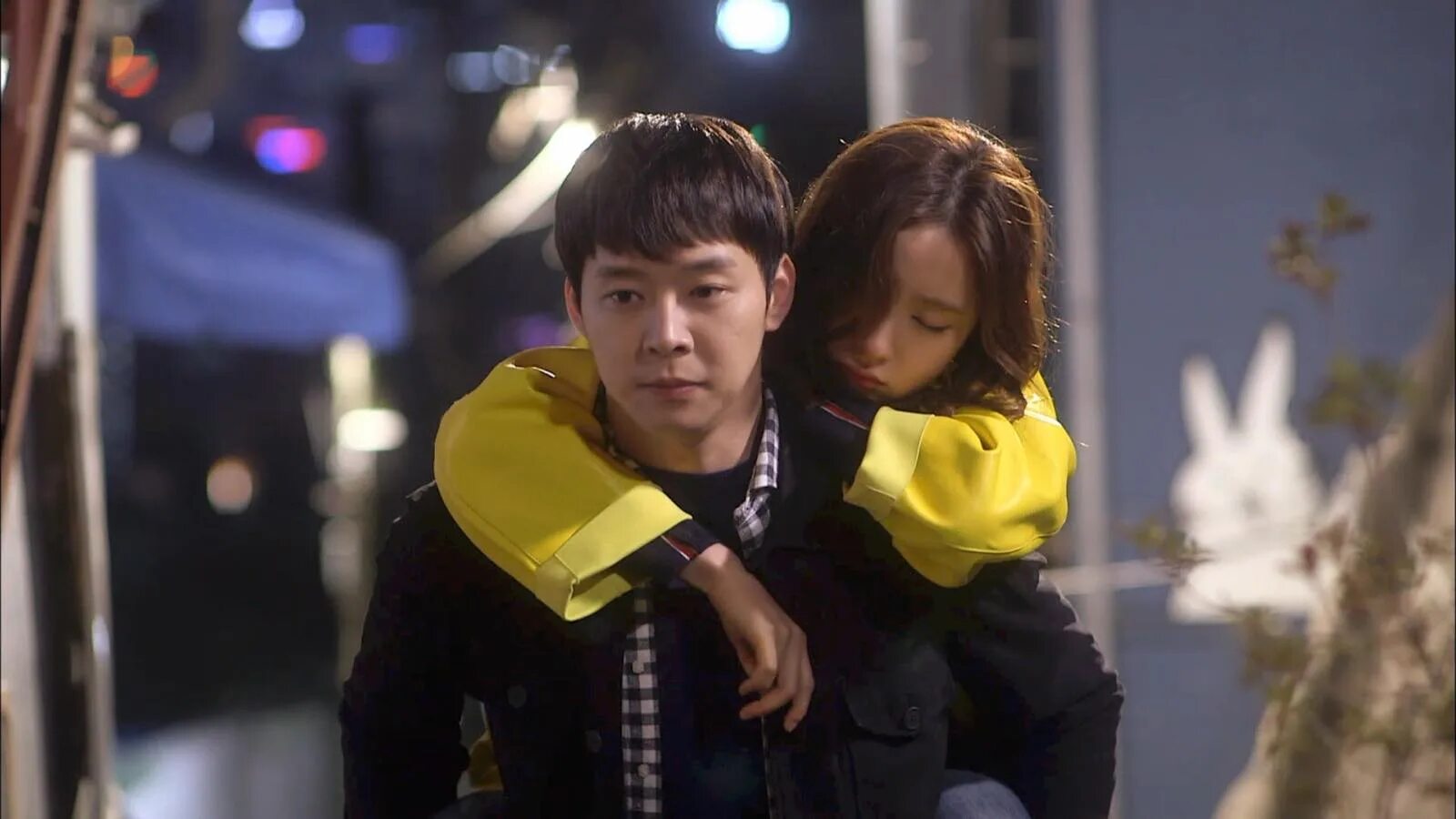 Она видит запахи дорама (2015). Она видит запахи дорама. Дорама ну очень чувствительная парочка. Она видит запахи дорама. Дорама «она видит запахи» русская.