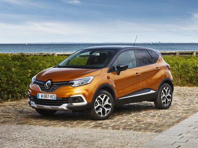 Renault Captur Arizona Is the French Crossover’s First Special Edition Carscoops