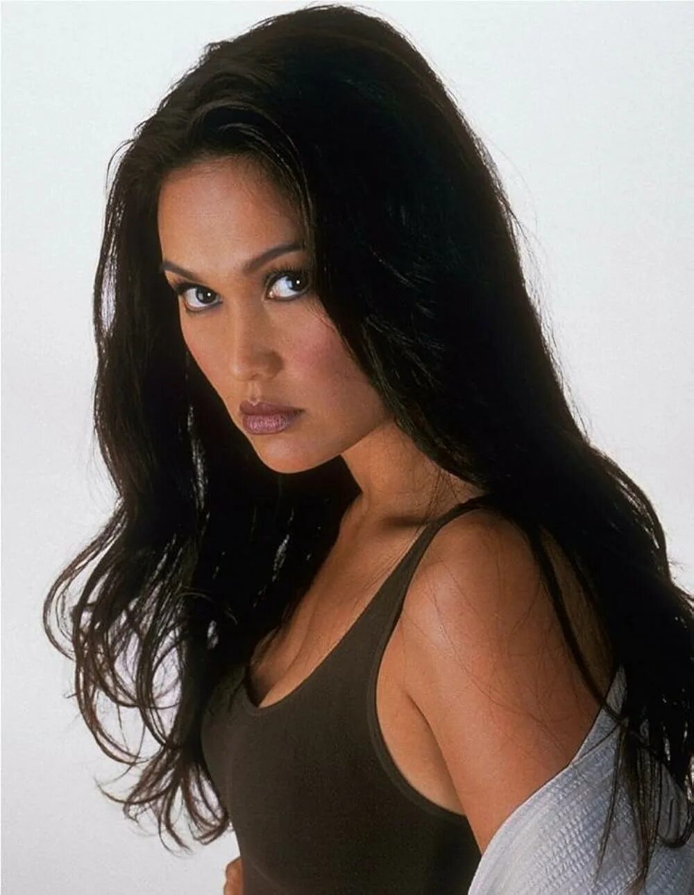 Tia 13. Tia 13. Tia 13. Tia portal 13. Тиа каррере фото.