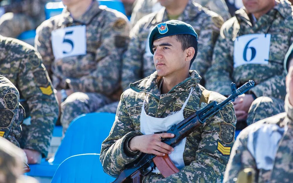 Армия Казахстана. Военная форма Казахстана. Форма Казахстанской армии. Автомобильные войска в Казахстане. Какая армия в казахстане