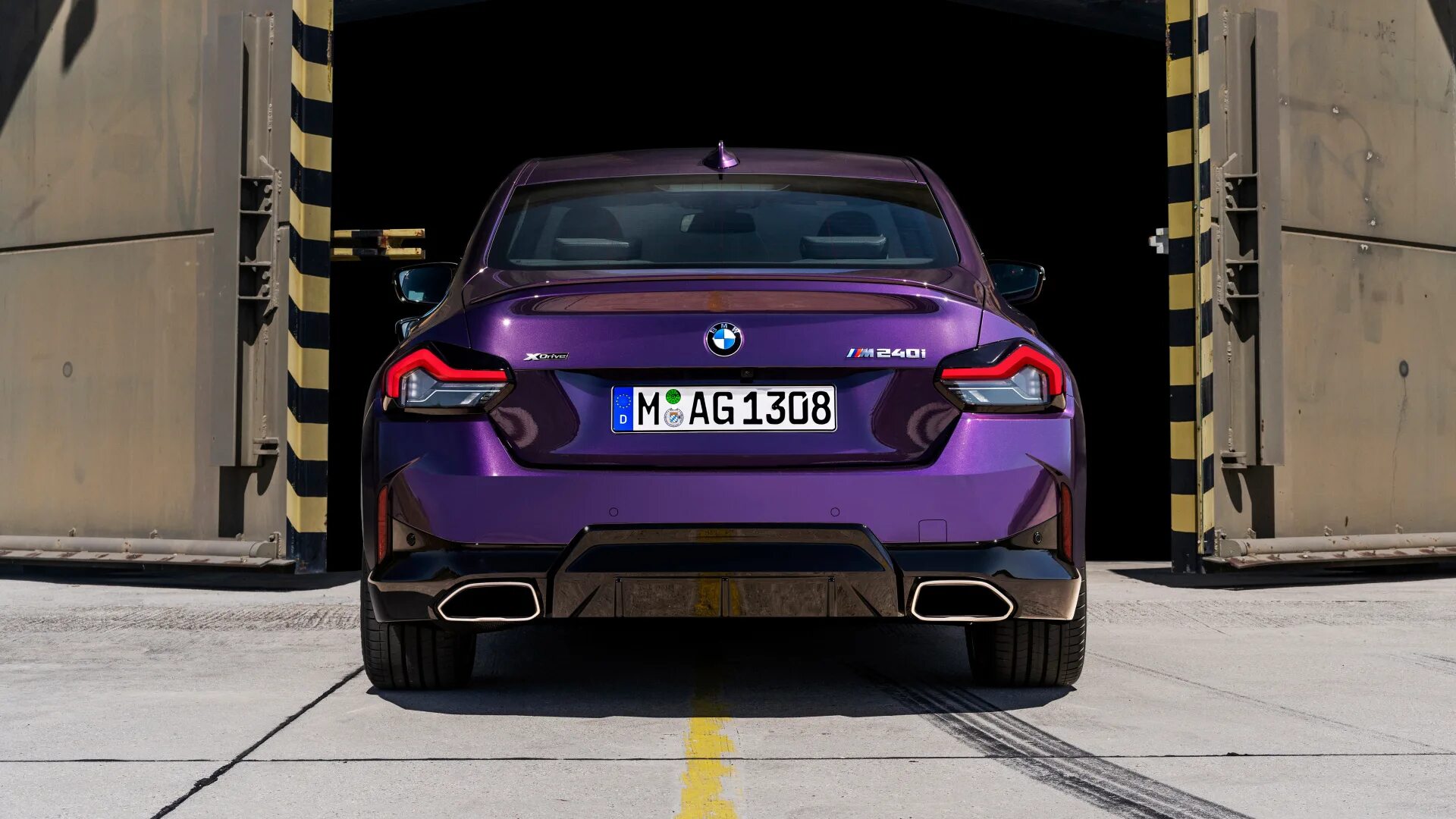 K i 2025. Bmw m2 coupe 2025. bmw m2 240i. bmw m240i xdrive coupe. бмв 240i 2025.