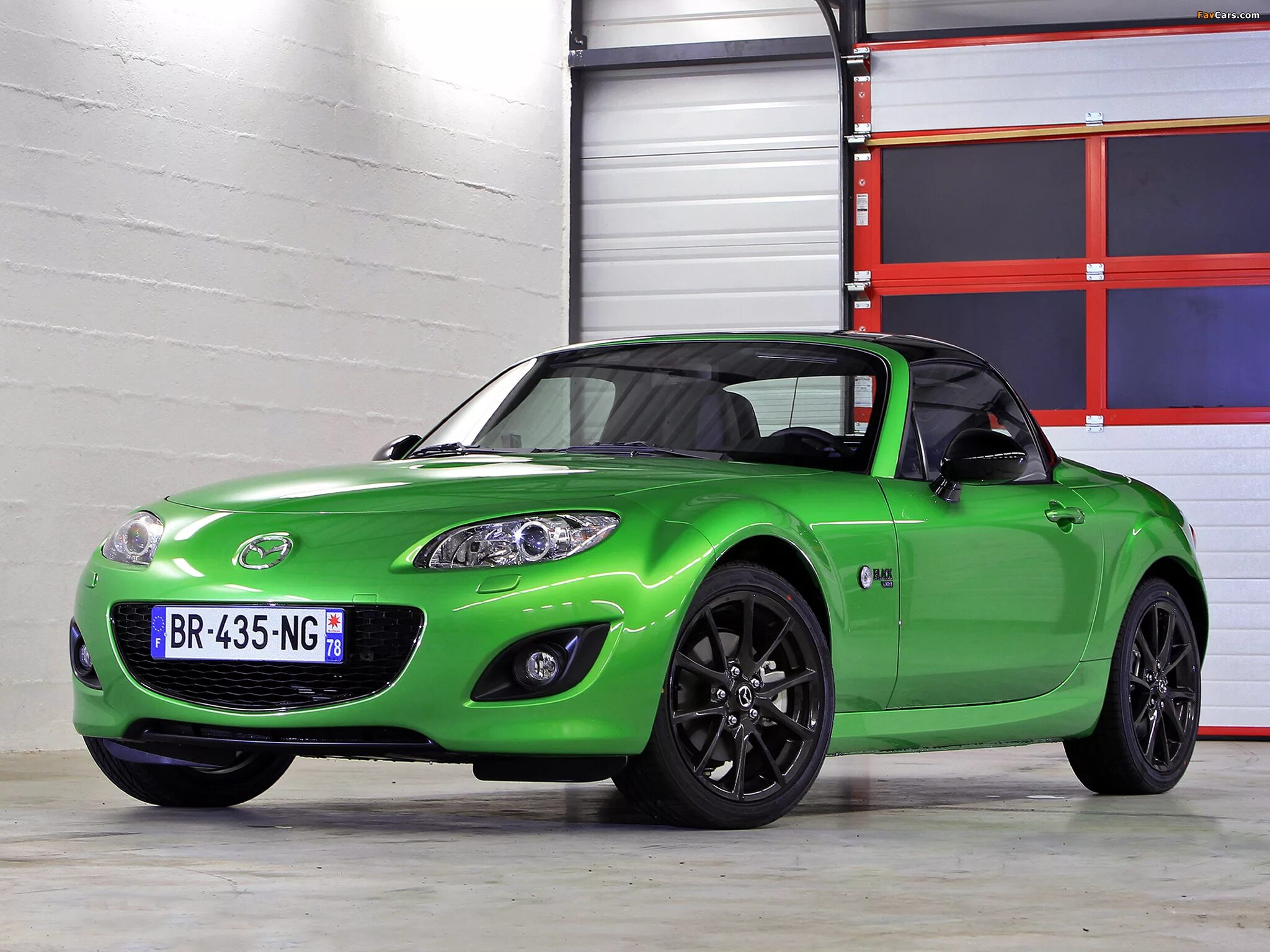 Mazda MX-5 купе. Mazda MX-5 2011. Мазда MX-5 NC Sport. Mazda 8 двухместная. Mazda описание