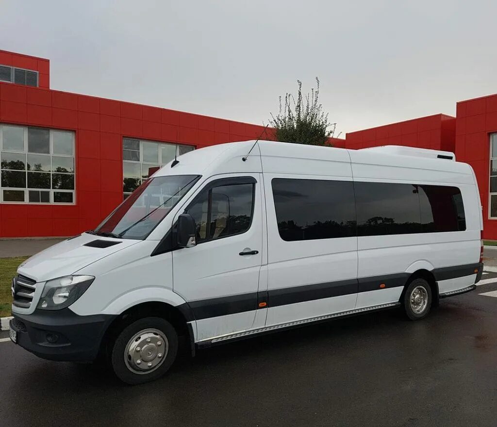 Мерседес 223690. Mercedes-Benz Sprinter заказной микроавтобус. Пассажирские перевозки на микроавтобусах. Арендовать микроавтобус. Аренда микроавтобуса посуточно