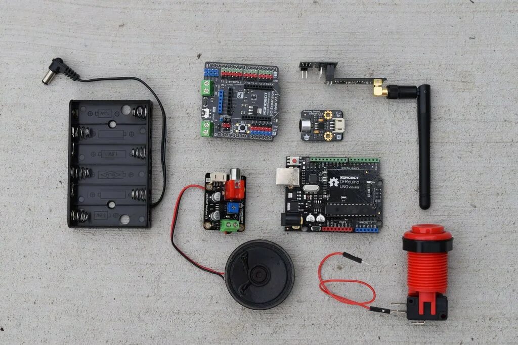 Arduino телефон. Переговорное устройство на ардуино. телефон из ардуино. переговорное устройство из консервных банок. беспроводное переговорное устройство на ардуино.