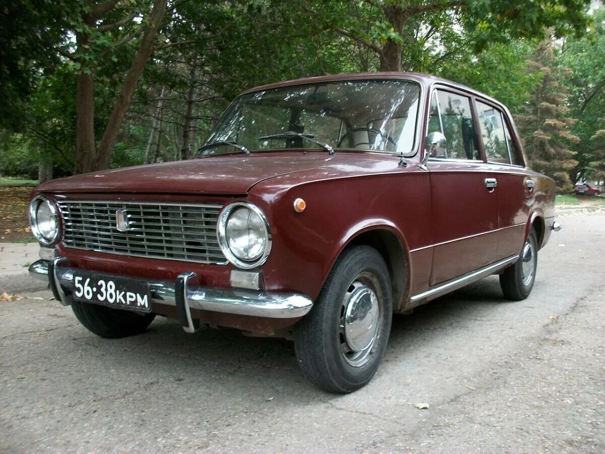Жигули 1 модель. Жигули ваз 2101. копейка ваз 2101. ваз 2101 1970. копейка ваз 2101 жигули.