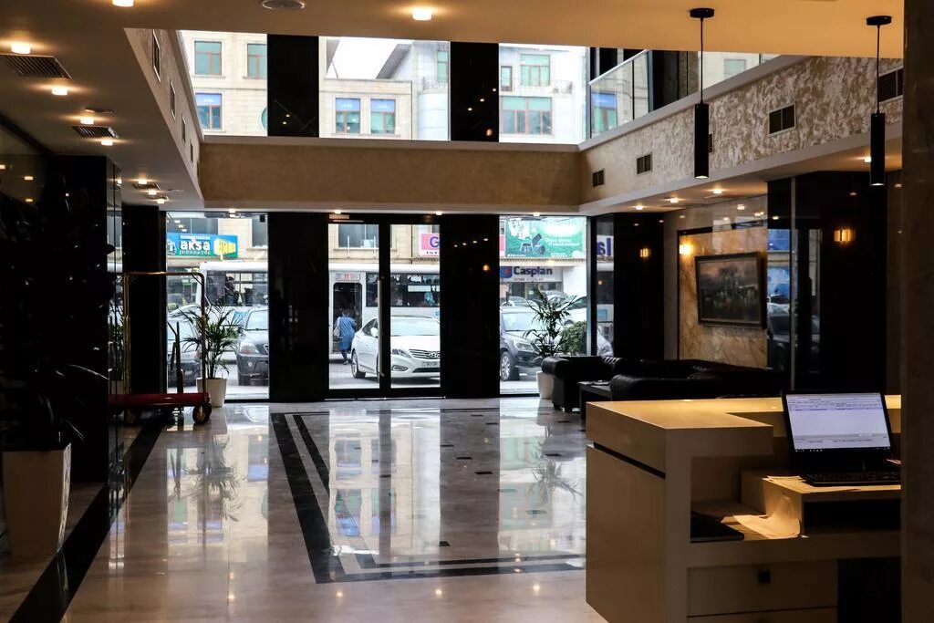 Отель в аэропорту баку. Diamond hotel baku. diamond hotel baku 4. баку даймонд отель бассейн. baku hotels narimanov.