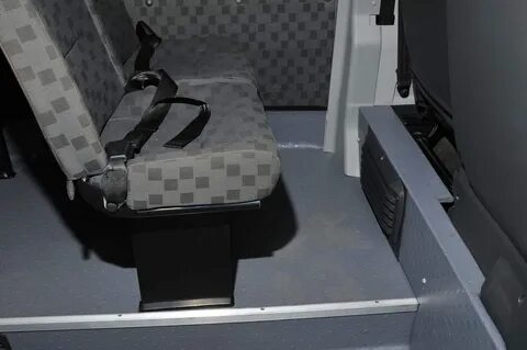 Автобус ремни