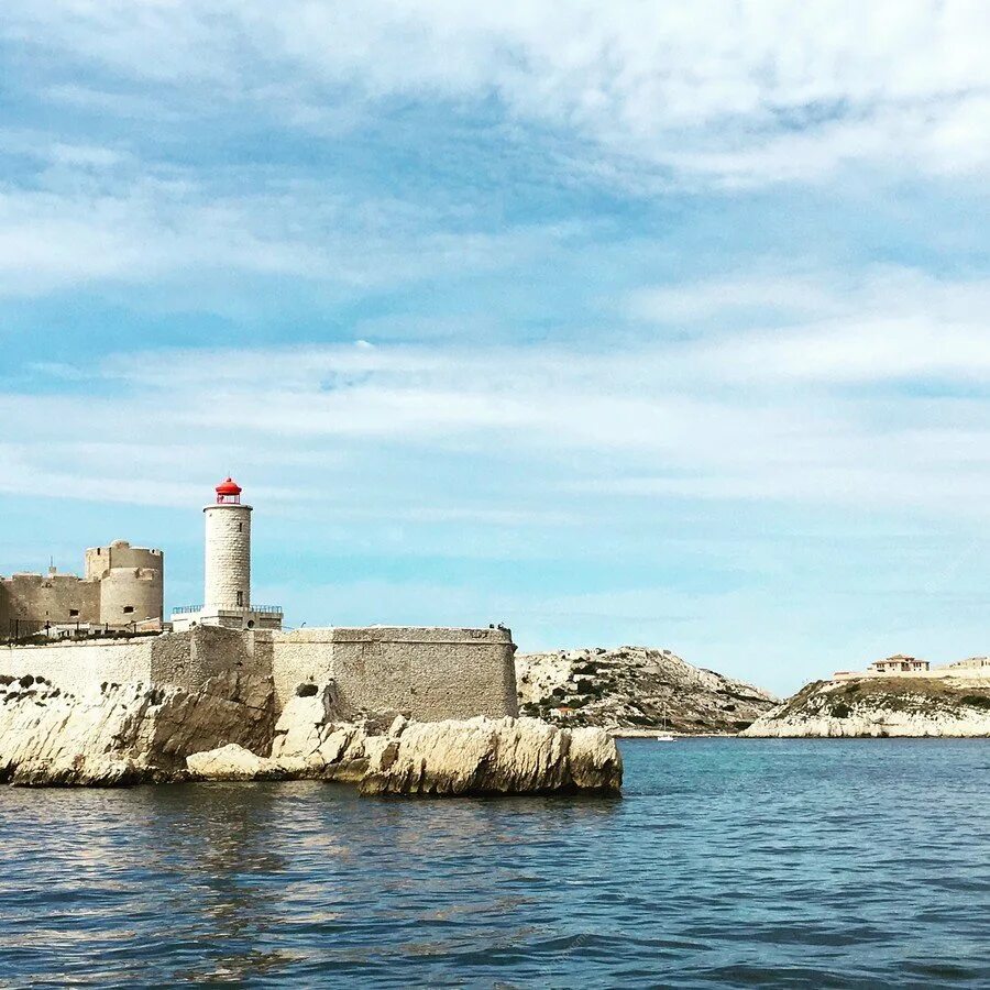 Монте кристо замок иф. Замок иф на одноименном острове. Монте кристо замок иф. Замок иф во франции. Монте кристо замок иф.