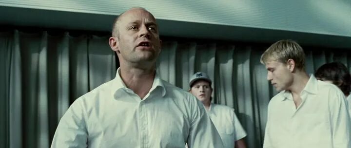 Эксперимент 2 волна die welle. Эксперимент 2 волна die welle кадры. Эксперимент 2: волна макс римельт. Эксперимент 2 2008. Эксперимент 2 2008.