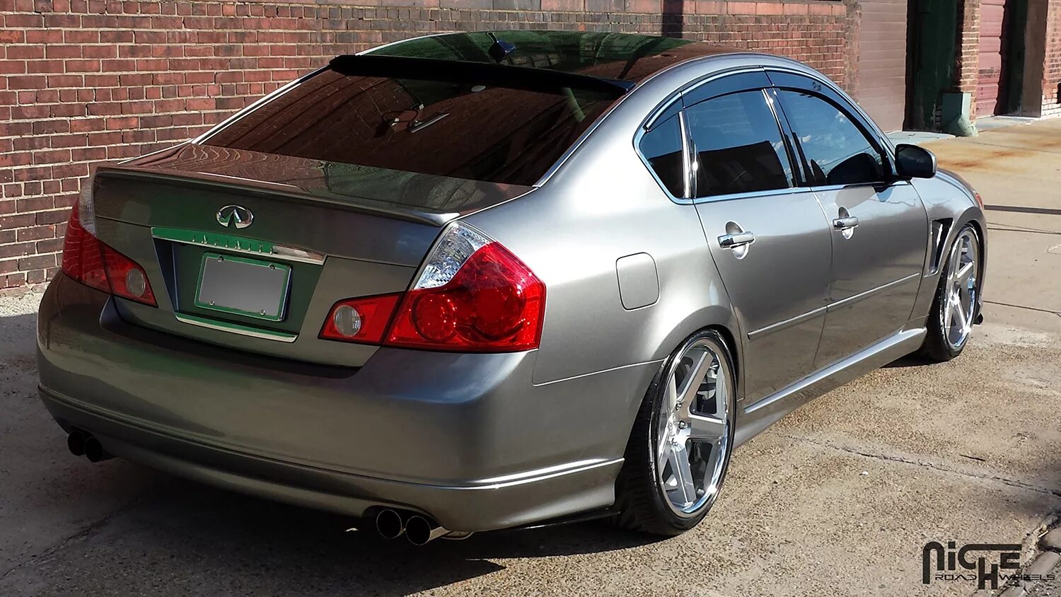 Ф м 35. Infiniti m45s. Инфинити м45 2008. Спойлер Инфинити м35. Infiniti m45s 2008.