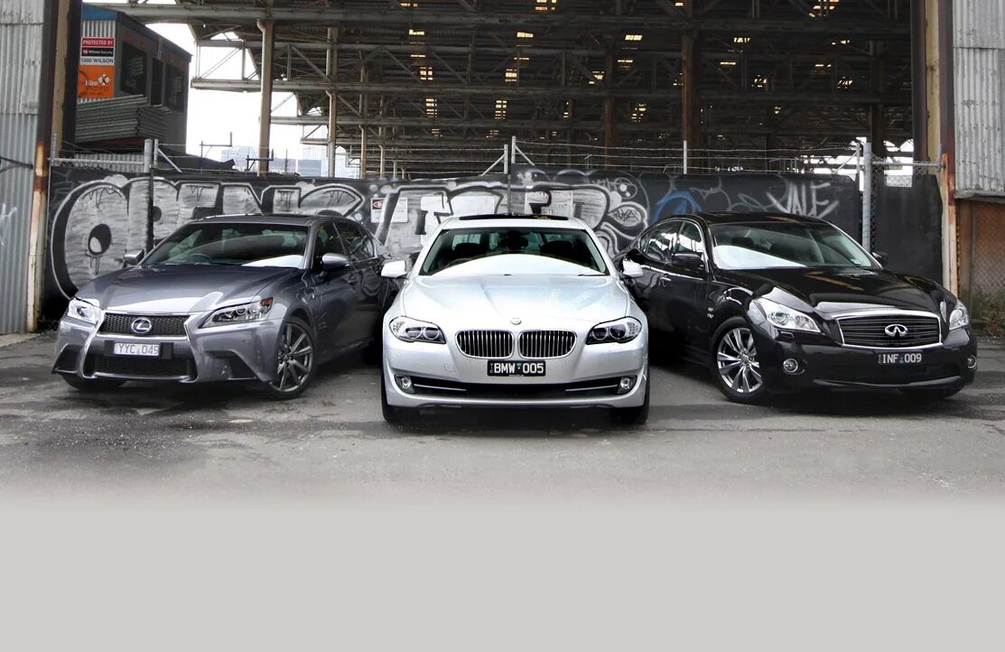 Lexus gs vs bmw f10. Лексус лучше или бмв. Лексус x6. Lexus vs mercedes. Lexus gs s19 vs bmw f10.