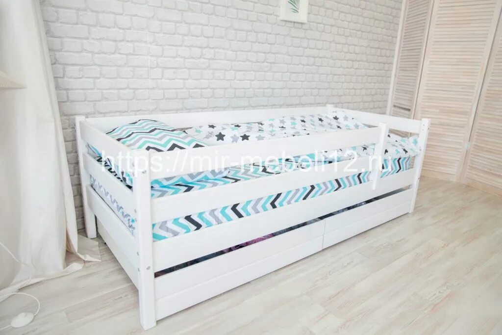 Детская кровать с матрасом 160х80