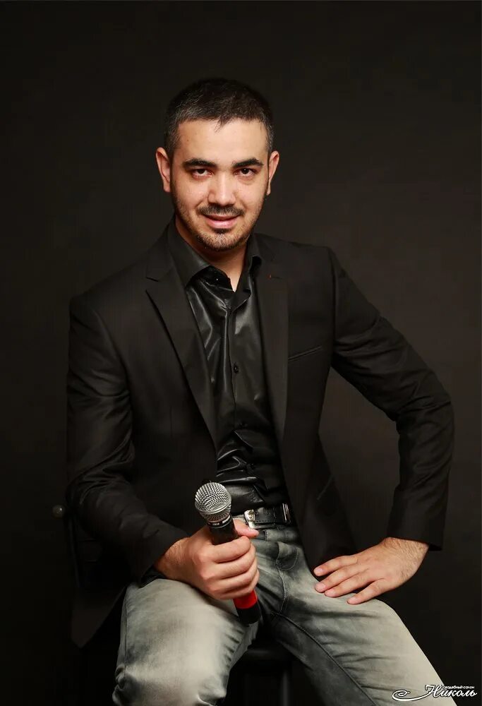 молдавские парни.